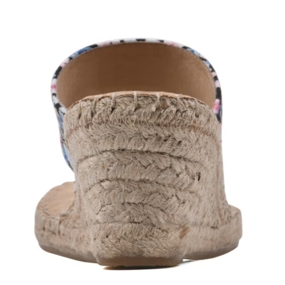 BRAND NEW WHITE MOUNTAIN BEACHBALL DRESSY WEDGE SANDAL by Roamans - Picture 9 of 16